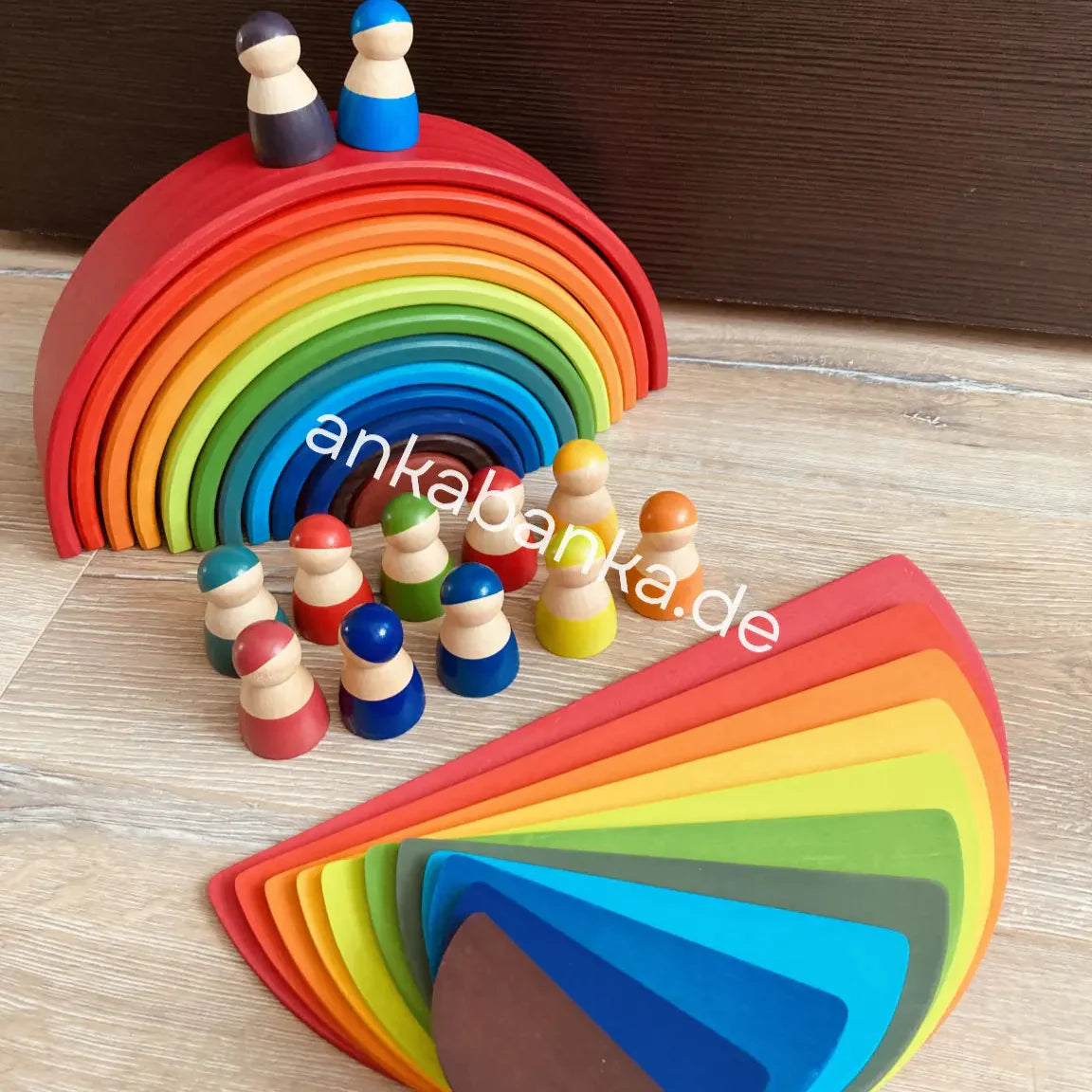 Montessori Regenbogen Set mit Halbkreise und Holzpuppen Anka Banka