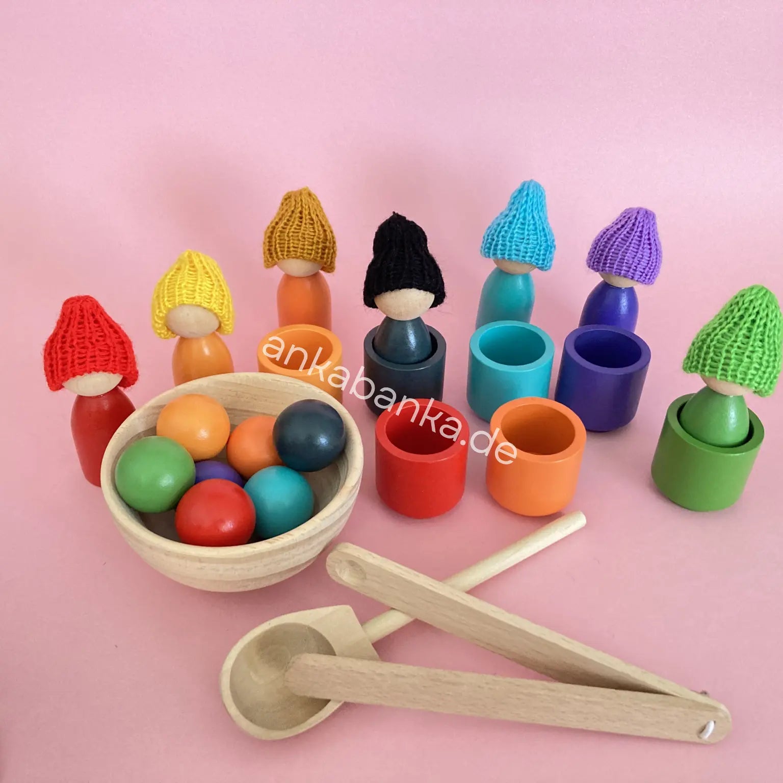 Montessori Sortier- Spiel mit Holz Puppen mit Mütze, Bälle, Becher und Schüssel anka banka