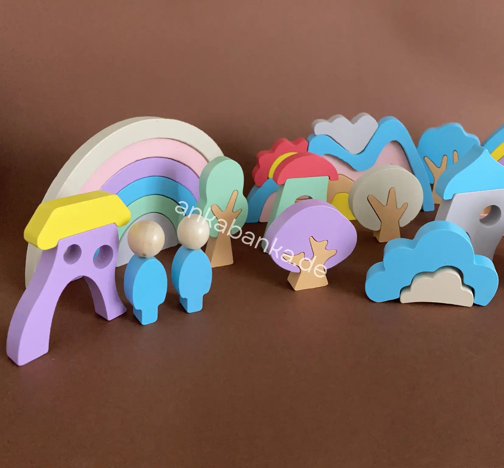 Montessori Spiel set aus Holz Fantasiestadt mit Regenbogen, Haus, Wolken anka banka