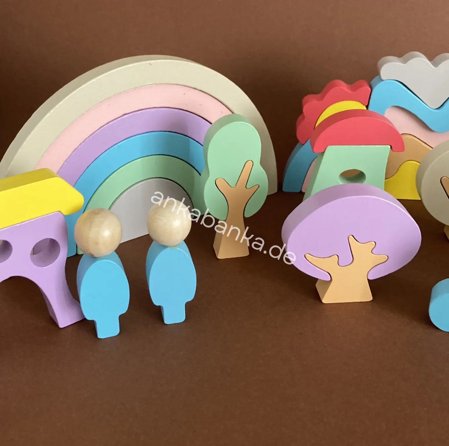 Montessori Spiel Fantasiestadt mit Regenbogen, Haus, pastel farben baum anka banka